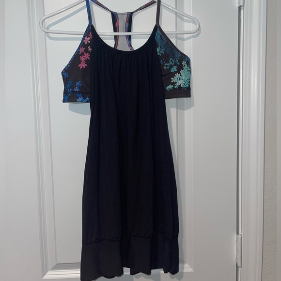 Lululemon No Limits 2 in 1 Tank - Picture 2 of 6